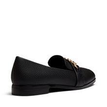 Load image into Gallery viewer, Elvie Chain Detail Loafer